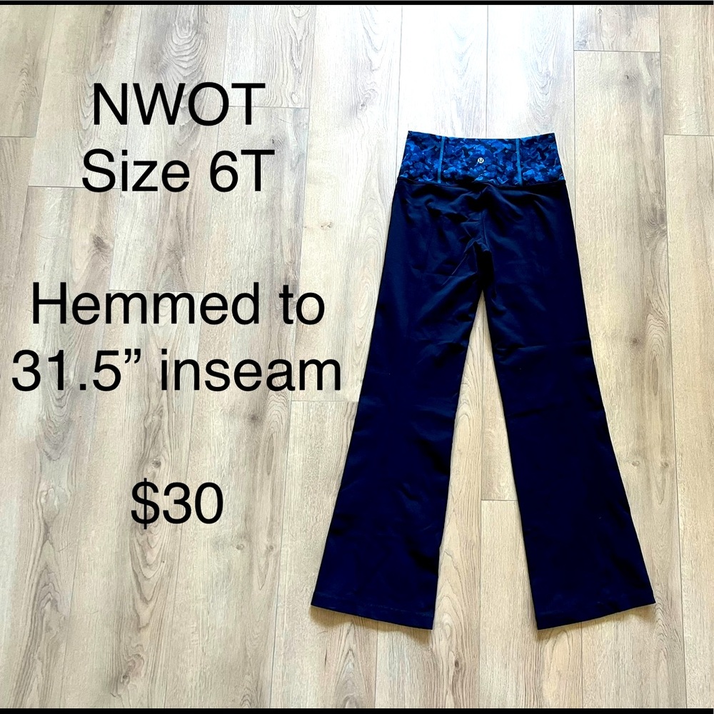 :: NWOT Navy Lululemon Pants ::